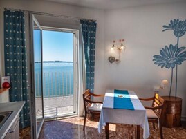 TV de tela plana 33 polegadas com canais digitais, TV