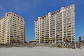 Condo, Multiple Beds (Summer House 904B) | Property grounds
