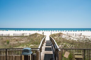 Beach/ocean view - The Palms 202 Apartment 3 (Orange Beach)