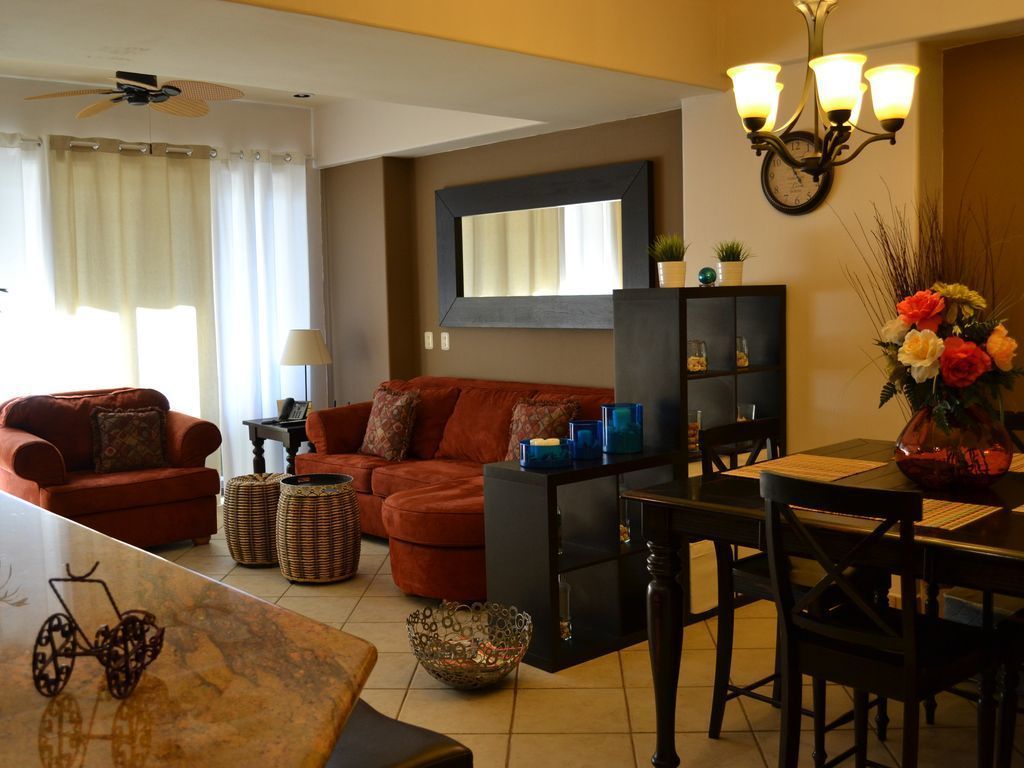 Apartemen | Ruang keluarga | TV