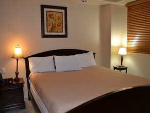 Departamento | 1 habitación, edredón, decoración personalizada y muebles diferentes 