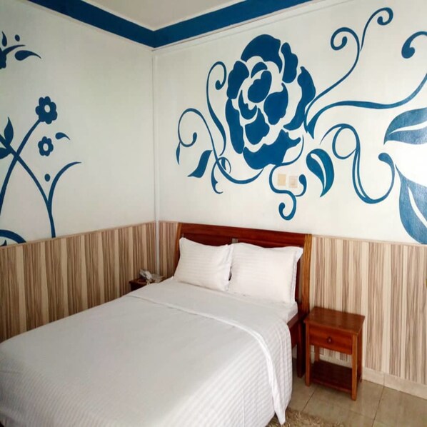Quarto econômico, 1 quarto, para não fumantes | Frigobar, escrivaninha, Wi-Fi de cortesia, roupa de cama