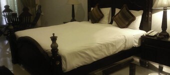 Margalla Lodge