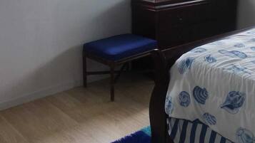 Casa familiar, 2 dormitoris | Vista des de l'habitació