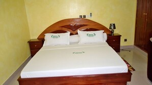 Svit Comfort - 1 kingsize-säng - icke-rökare