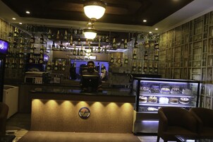 Bar (en la propiedad)