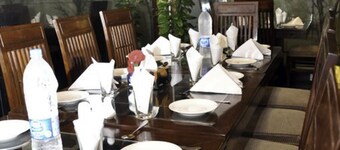 Royal Elegance Hotel