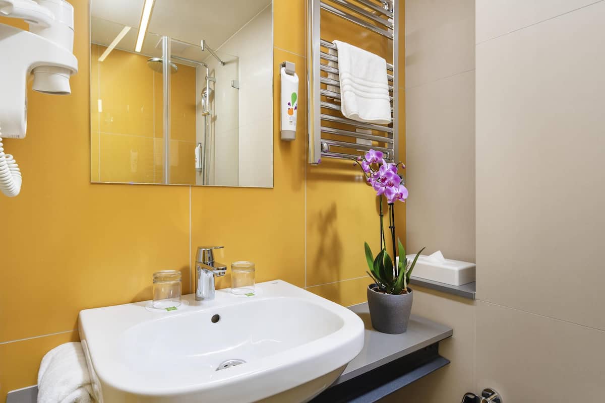 In-room safe, soundproofing, free cribs/infant beds, free WiFi