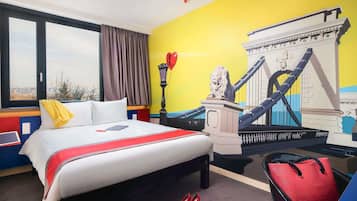 Standard Double Room, 1 Double Bed | In-room safe, soundproofing, free cots/infant beds, free WiFi