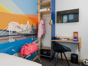 Standard Double Room, 1 Double Bed | In-room safe, soundproofing, free cribs/infant beds, free WiFi - Ibis Styles Budapest Citywest (Budapest)