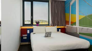 Standard Double Room, 1 Double Bed | In-room safe, soundproofing, free cribs/infant beds, free WiFi