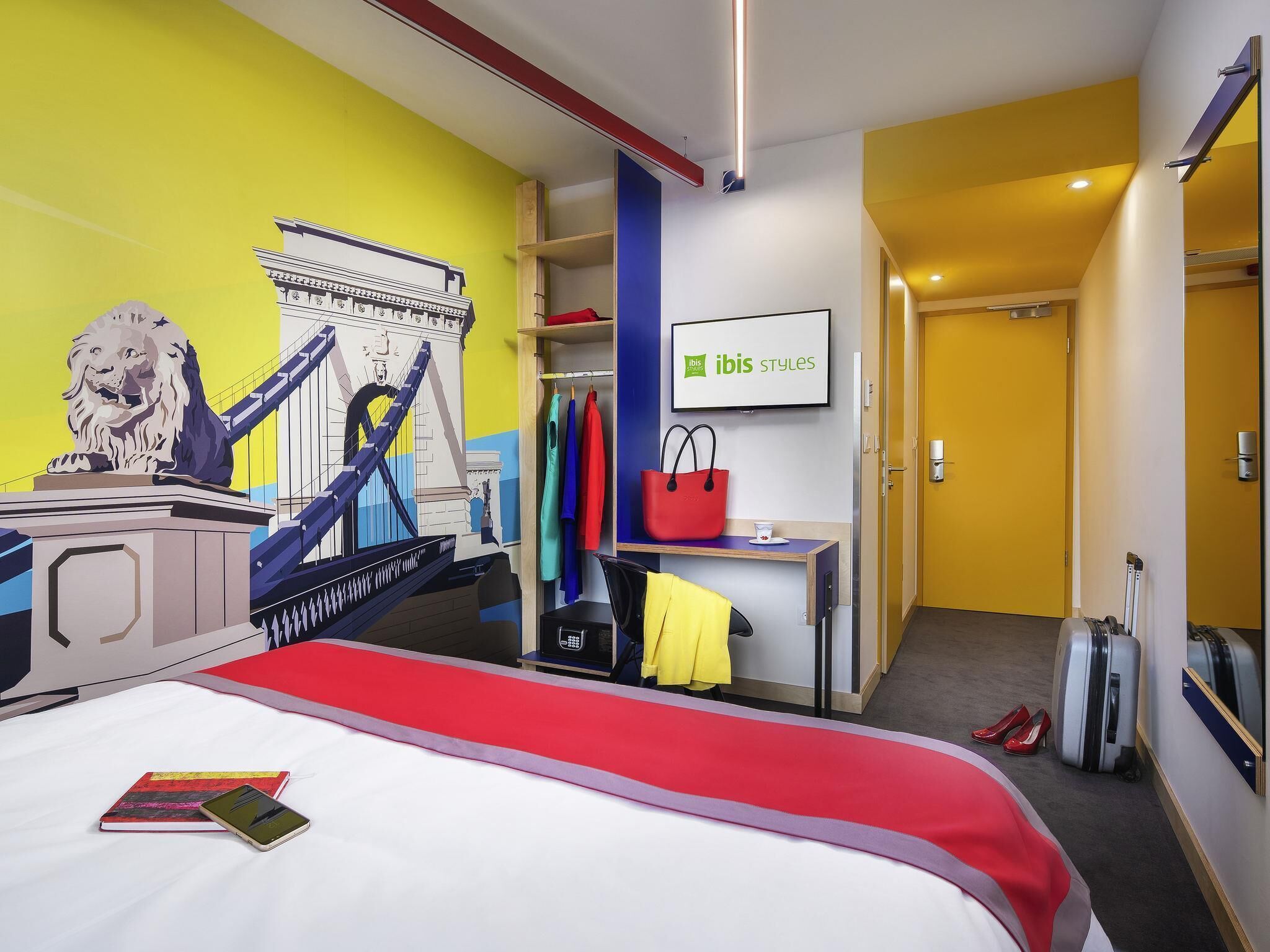 Habitación estándar doble, 1 cama doble | Caja fuerte, sistema de insonorización, cunas gratuitas y wifi gratis