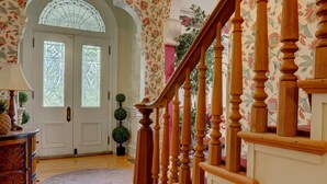 Staircase -  Greystone Manor Bed & Breakfast (Bird In Hand)