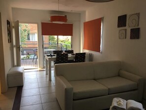 Exclusive Apartment, 1 Double Bed with Sofa bed | Living area | Flat-screen TV - Apartamento en Country Pilar Frutales (Pilar)