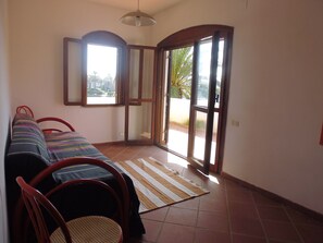 Apartment, Multiple Beds (Camarinas) | In-room safe, blackout drapes, iron/ironing board, free WiFi