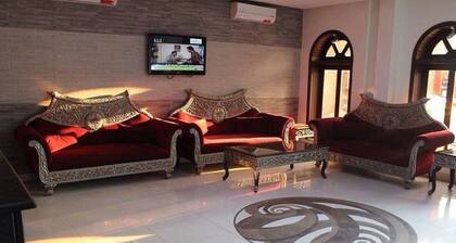British Hotel