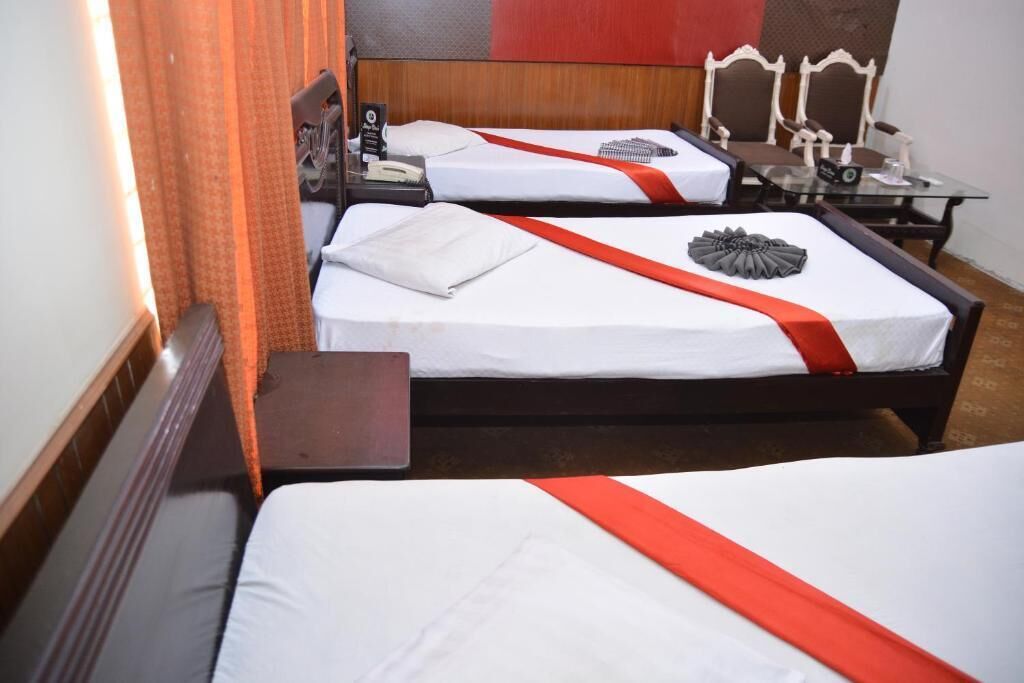 Step Inn Guest House