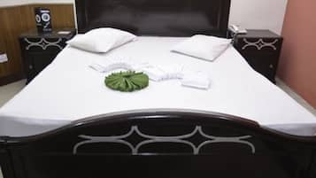 Minibar, in-room safe, desk, soundproofing