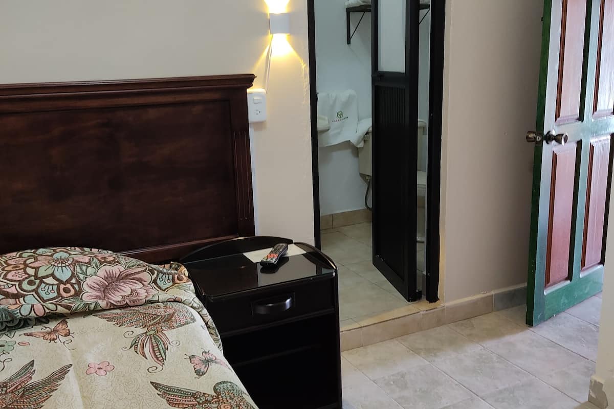 standard room, 1 double bed | blackout curtains, free wifi, bed sheets