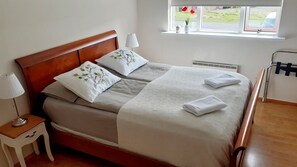 Chambre Double ou avec lits jumeaux, salle de bains commune