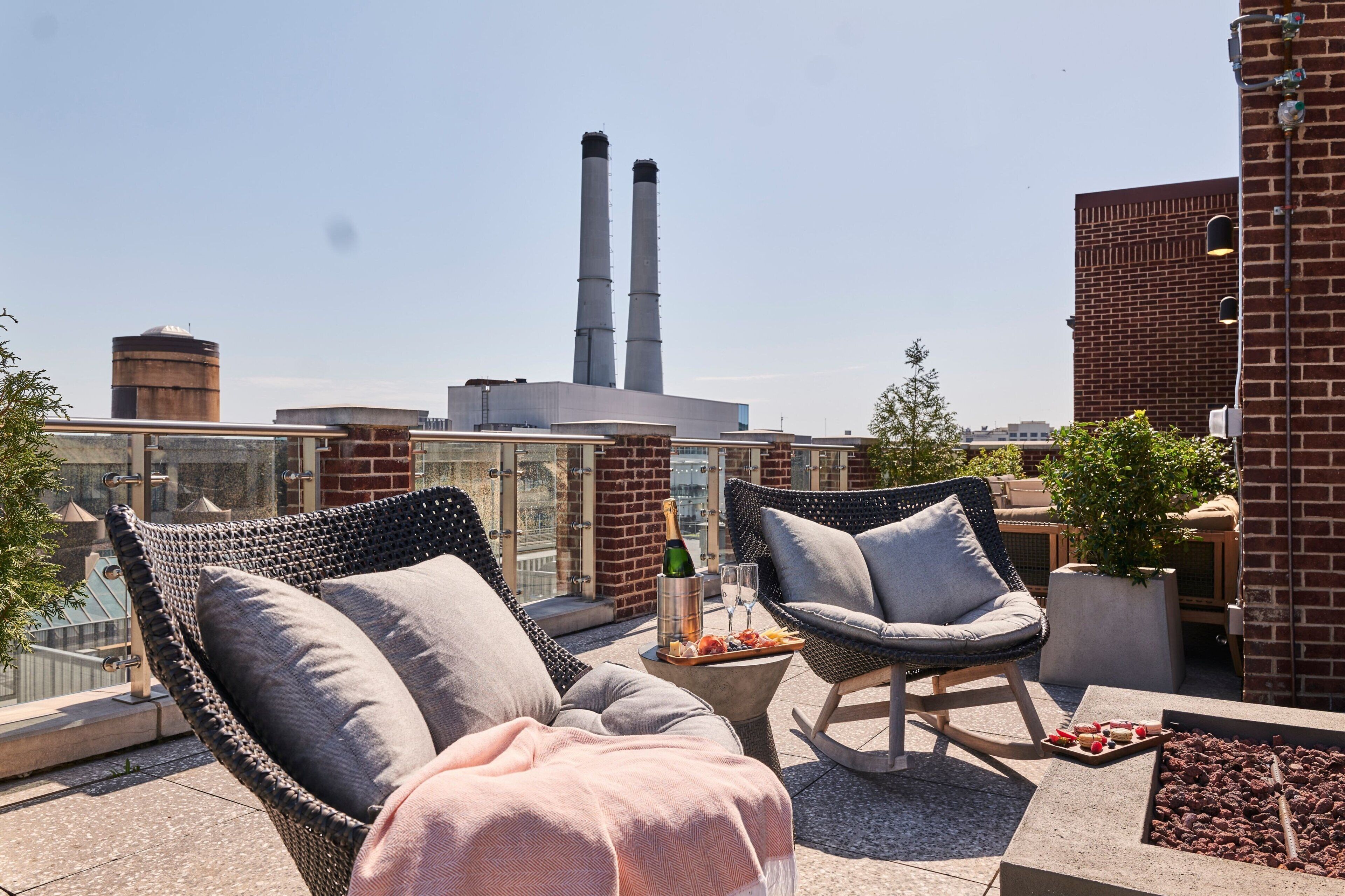 Ρετιρέ, 1 King Κρεβάτι με Καναπέ-Κρεβάτι | Κρεβάτια με ανώστρωμα, μίνι μπαρ, χρηματοκιβώτιο στο δωμάτιο, γραφείο 