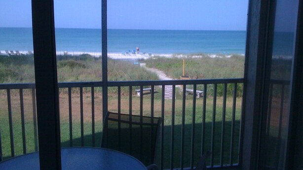 A balcony with a view of the ocean and beach. - ON the Beach, 2nd Floor, Elevator, Heated swimming pool and Spa, Freshly painted (Longboat Key)