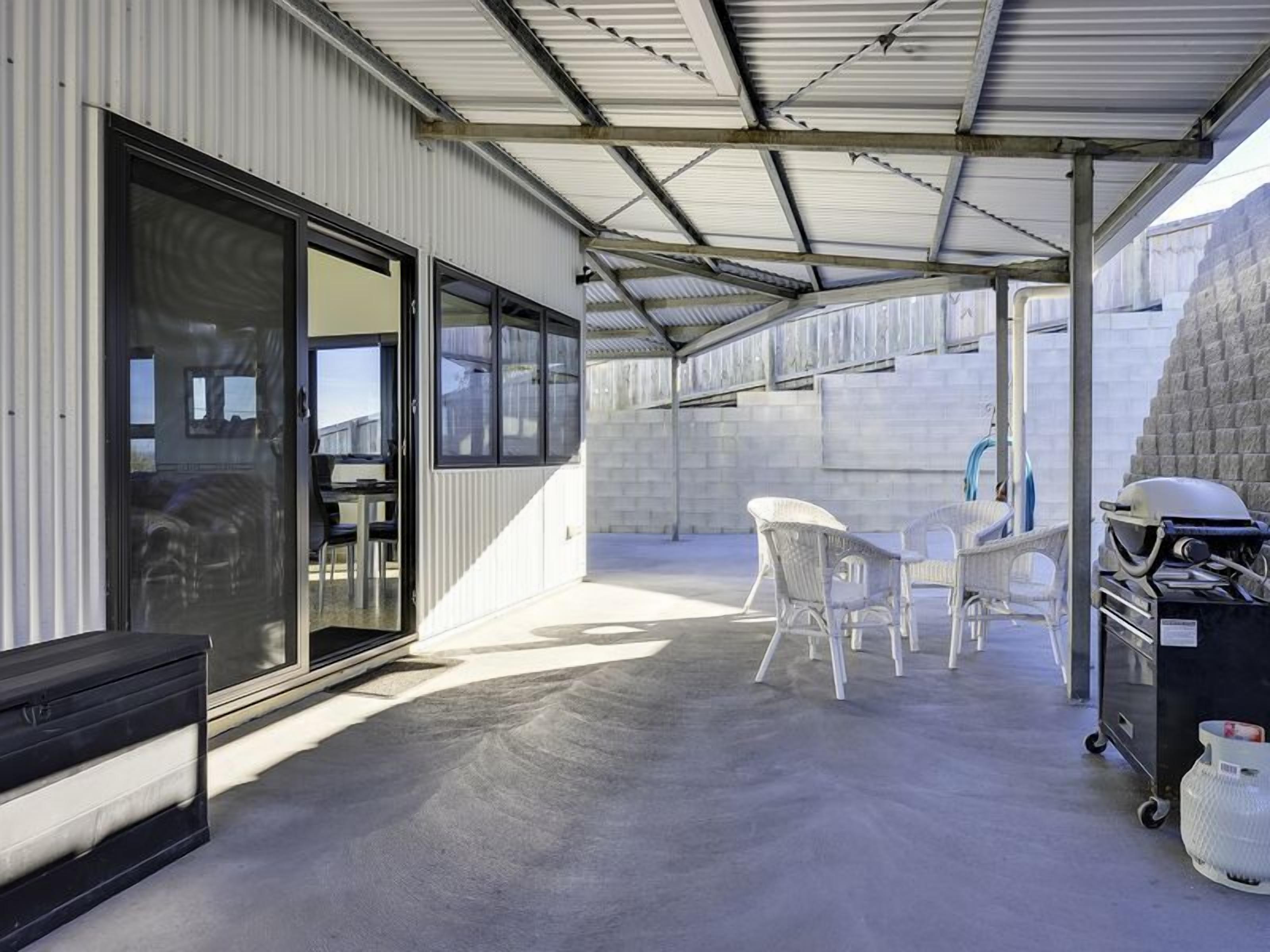 Park Beach Retreat - Ideal for couples — image 2