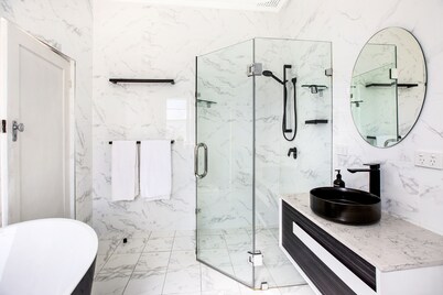 Spacious comfy house in the heart of Katoomba - enhanced cleaning & disinfection