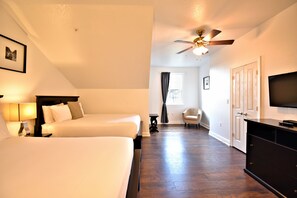 3 室のベッドルーム、アイロン / アイロン台、ベッドシーツ