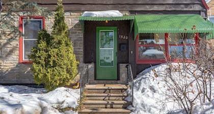 Beautiful Beach House & Cottage on Park Point, Short Beach Walk To Canal Park