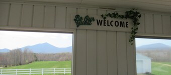 Gorgeous Mtn Views, Perfect for Fall, Near Peaks of Otter, D-Day Memorial