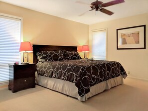 3 bedrooms, desk, iron/ironing board, free WiFi