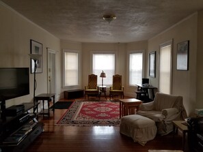 Smart-TV og DVD-spiller