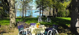 Wildflower-Seneca Lake-Water View-Hot Tub-Wine Trail - Pets, Steps to Lake-Acre of Privacy