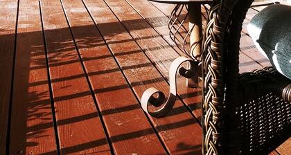 Clifton By the Sea Bungalow-2 mailin päässä Kemah Boardwalkista