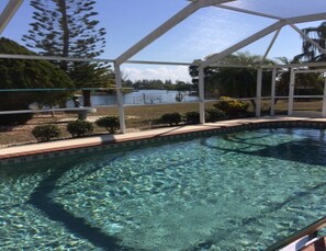 Una piscina climatizada