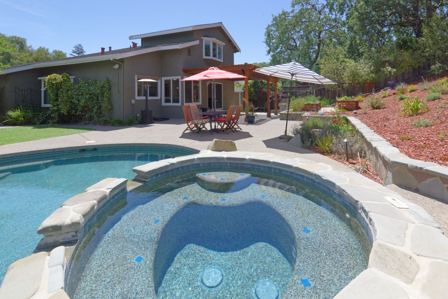 Gorgeous with Pool! Nicest Part of San Jose, Almaden Valley