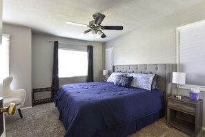 3 bedrooms, free WiFi, bed sheets - Newly Remodeled Home on Main St in Charming Old Town Cottonwood! (Cottonwood)