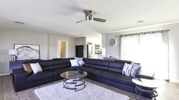 Smart TV, fireplace, DVD player