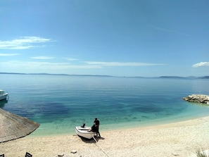 Vlak bij het strand