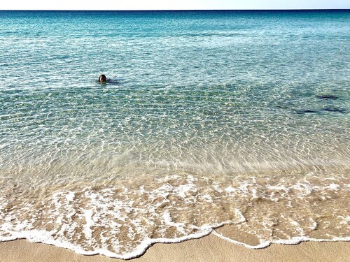 Panoramic Bay Views - Pet friendly & only a  5 minute stroll to town