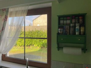 Interior - Country home with a view of green fields (New Ross)