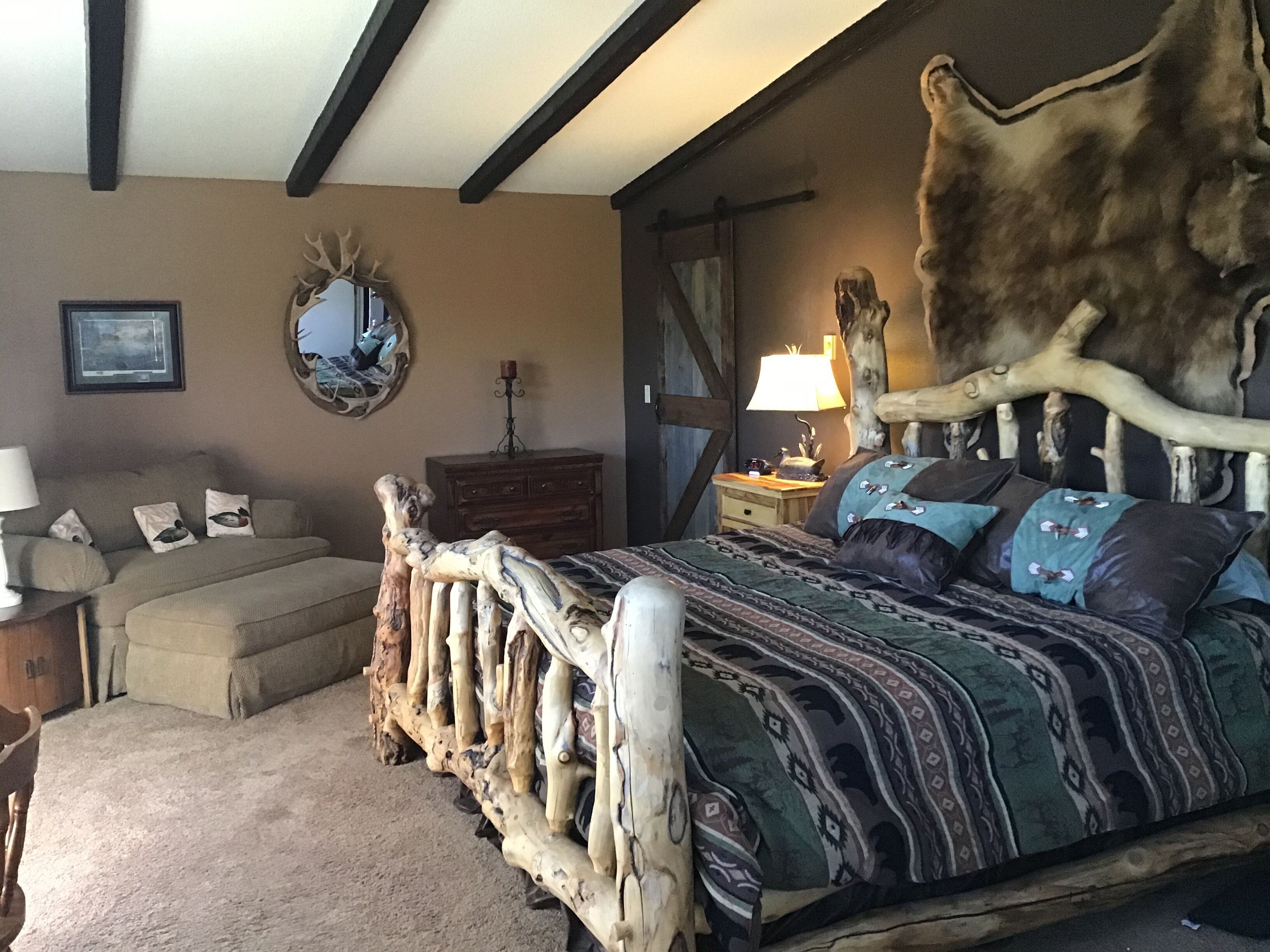 4 Schlafzimmer, Schreibtisch, Bügeleisen/Bügelbrett, Reisekinderbett