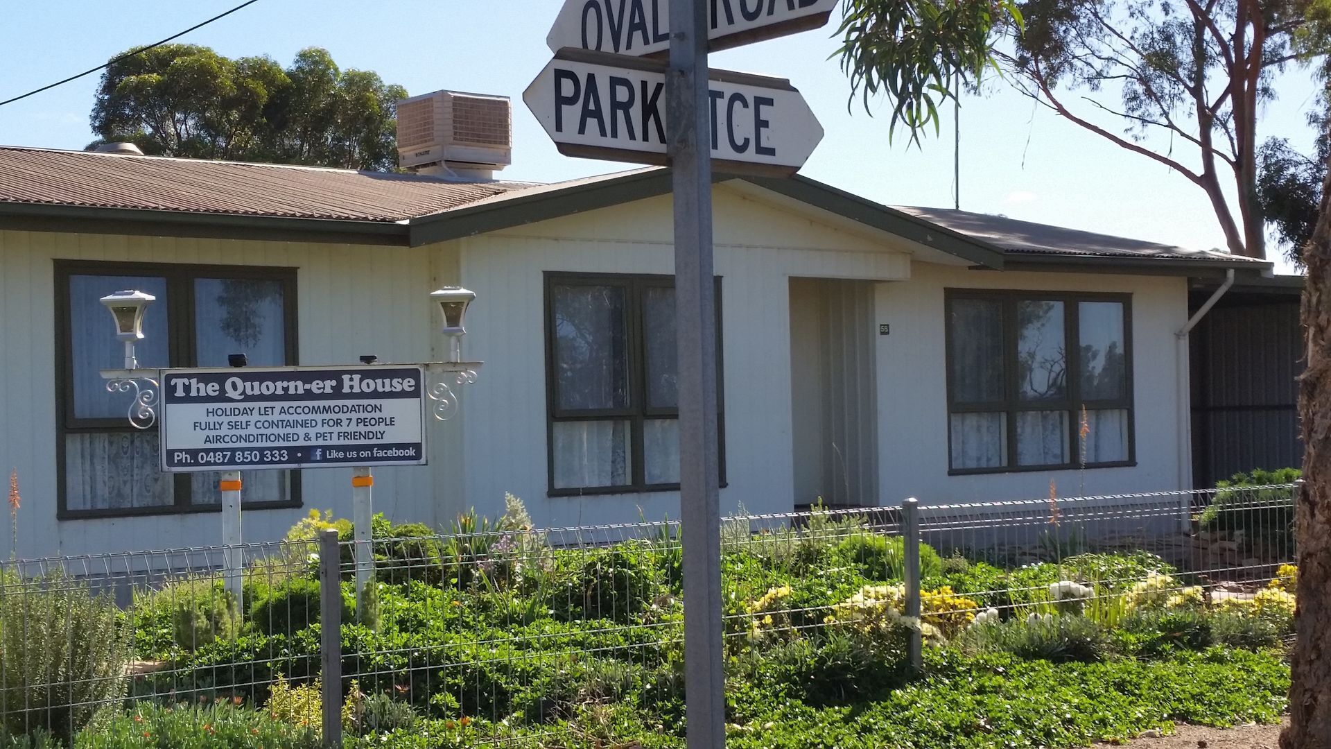 The Quorn-er House- family and pet friendly — image 15