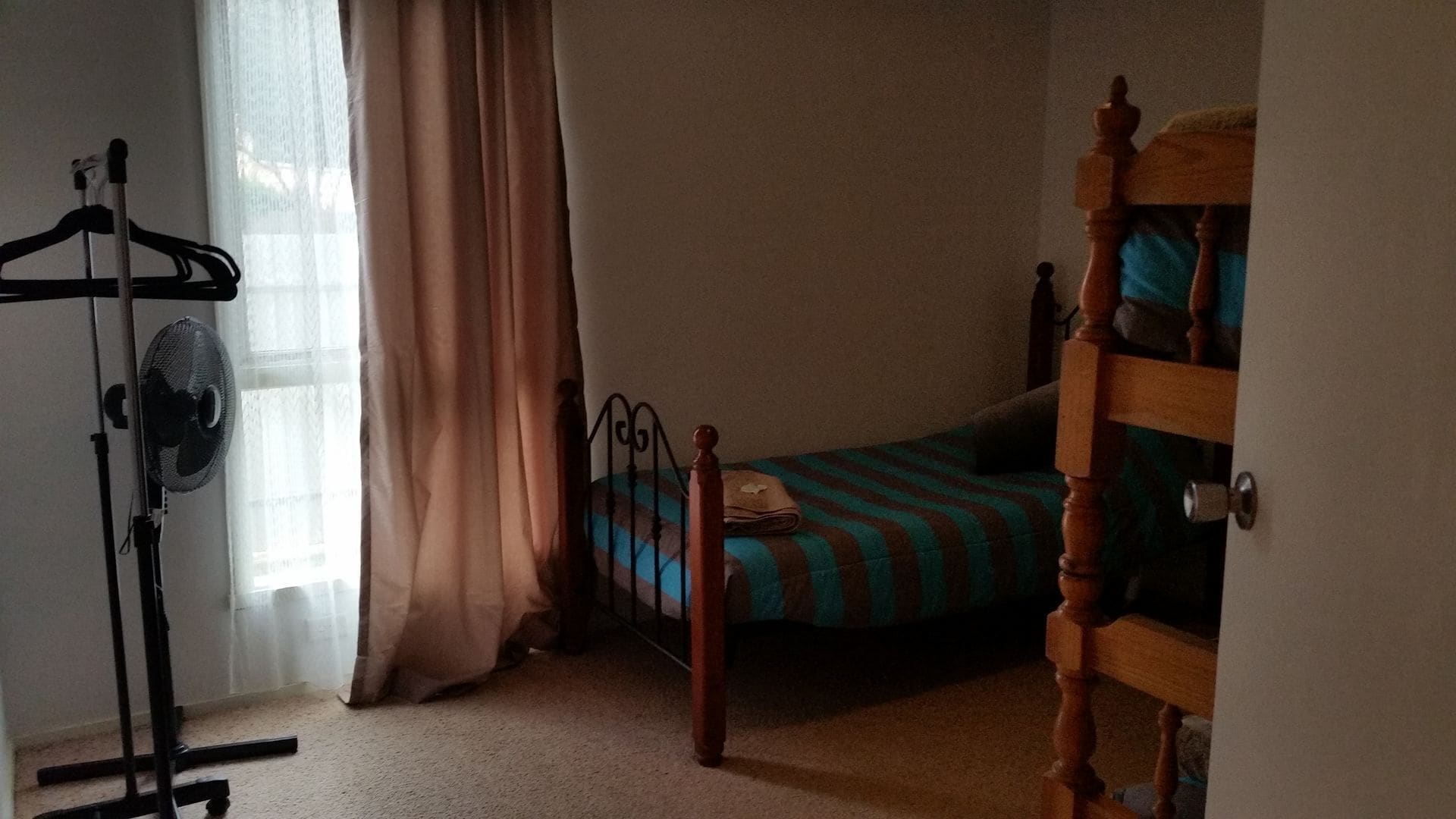 The Quorn-er House- family and pet friendly — image 14