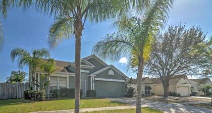 Apollo Beach Retreat Pet-Friendly 3BR w/ Private Heated Pool, Preserve & Beaches