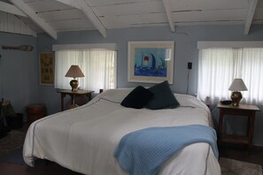 7 bedrooms, iron/ironing board, free WiFi, bed sheets