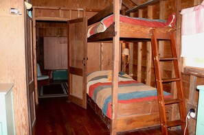 7 dormitorios, tabla de planchar con plancha, wifi gratis y ropa de cama