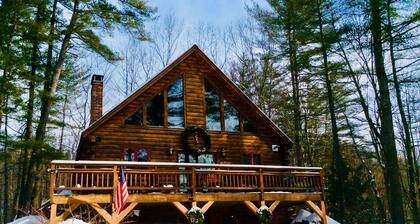 5BR Log Cabin Sauna & Fire Pit – 15 Min to Sunday River Ski Resort