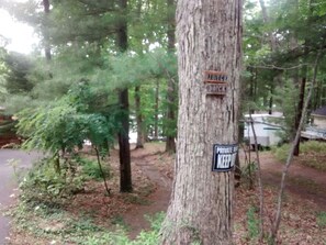 Property grounds - 6BR Lake Access Home, Dock, HotTub, Pet-Friendly–30% Weekly Discount Exc. Summer (Swanton)